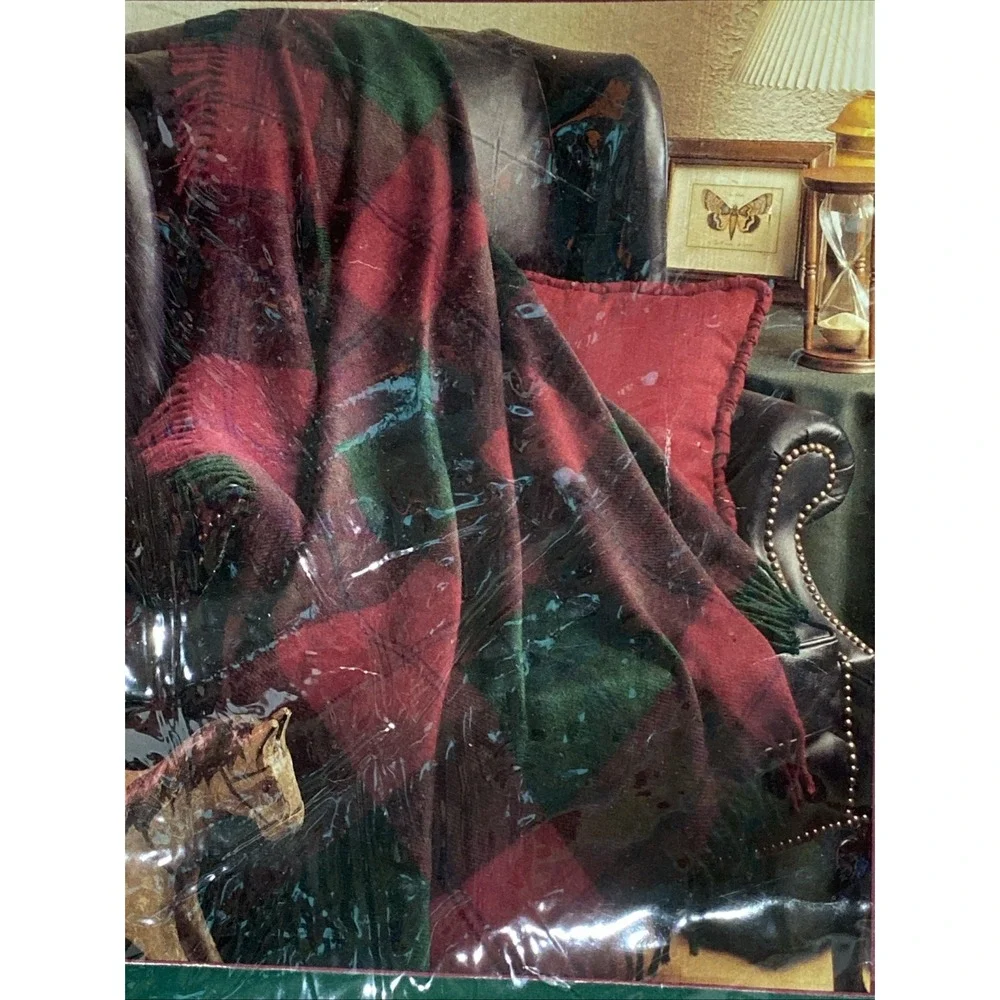 VTG Windsor Browne Plaid Fringe Stadium Throw Blanket Acrylic Red Green 50x60 US
